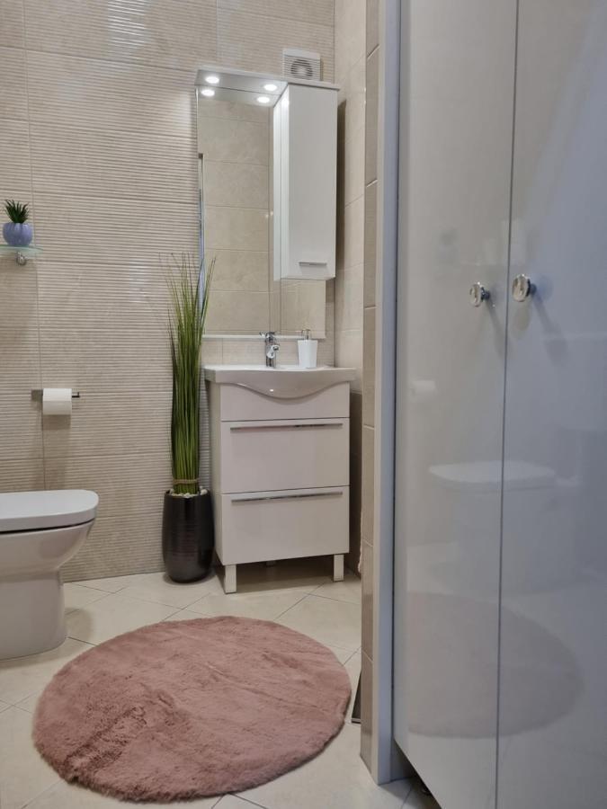 Onlystudio With Free Parking Zadar Exterior foto