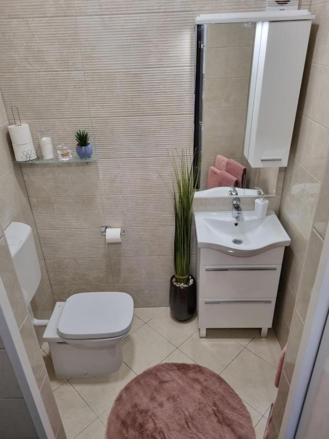 Onlystudio With Free Parking Zadar Exterior foto