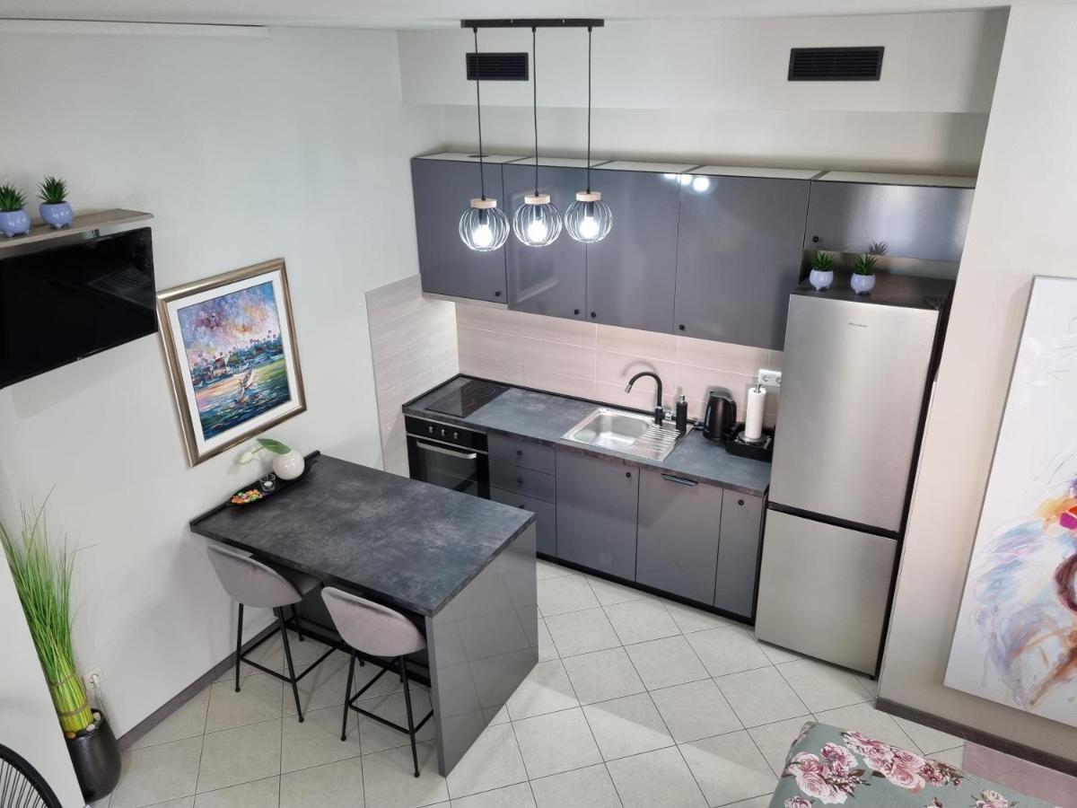 Onlystudio With Free Parking Zadar Exterior foto